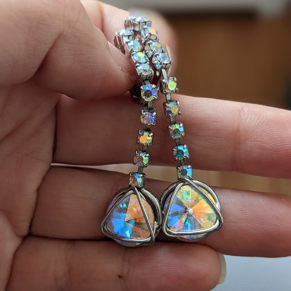 Swarovski crystal - Beautiful crystal pendant earrings